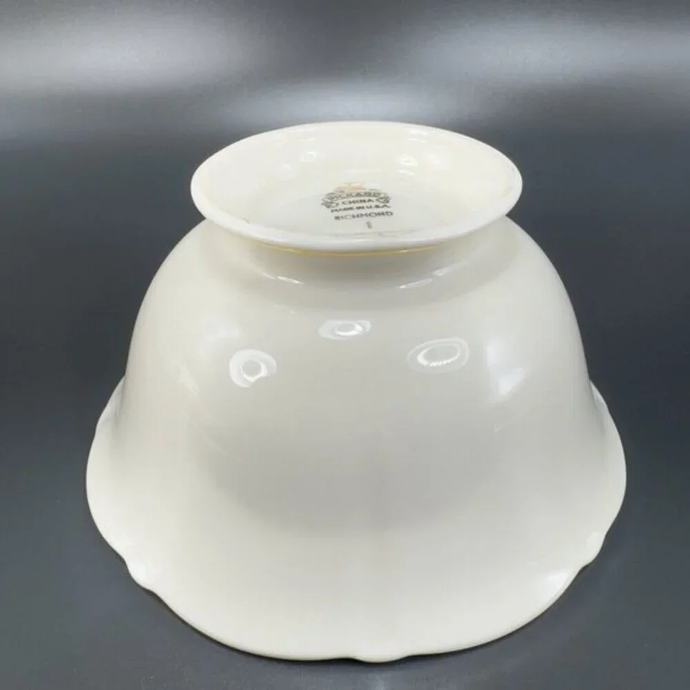 Pickard RICHMOND Footes‎ Ivory Porcelain Dish Bowl Gold Trim Kraft Medallion USA